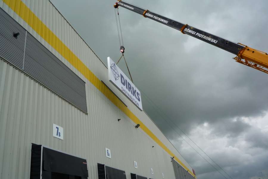 Montaż kasetonu - Kasetony reklamowe