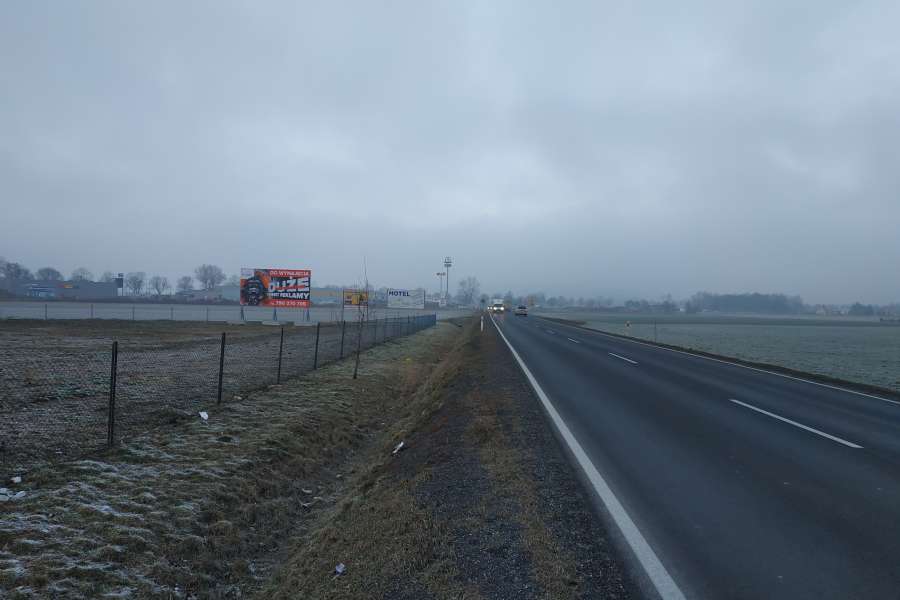 Powierzchnie reklamowe - Strzegom>Wrocław Everest Reklamy