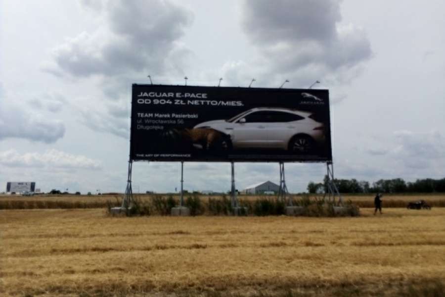 Powierzchnie reklamowe - Kostomłoty Lotos>Jelenia Góra Jaguar 