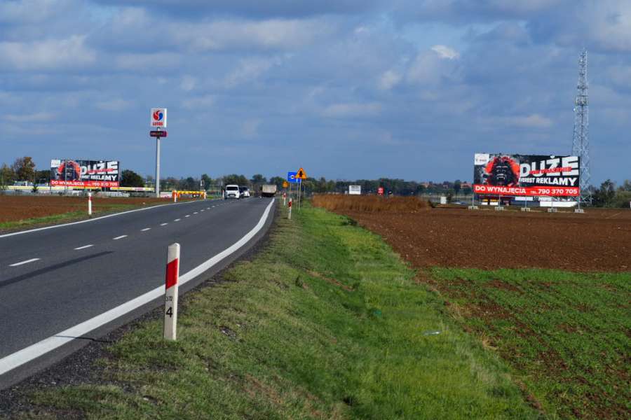 Powierzchnie reklamowe - Kostomłoty Orlen>Wrocław Everest Reklamy 2 konstrukcje