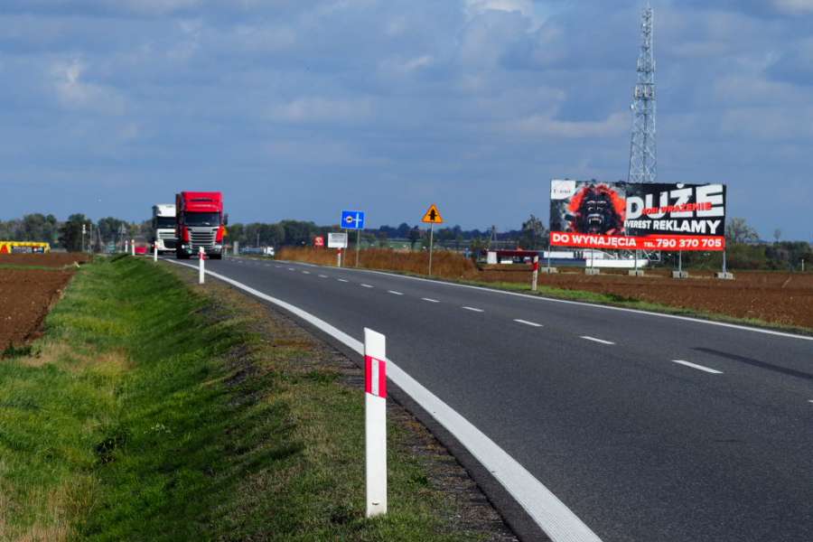 Powierzchnie reklamowe - Kostomłoty Orlen>Wrocław Everest Reklamy lato