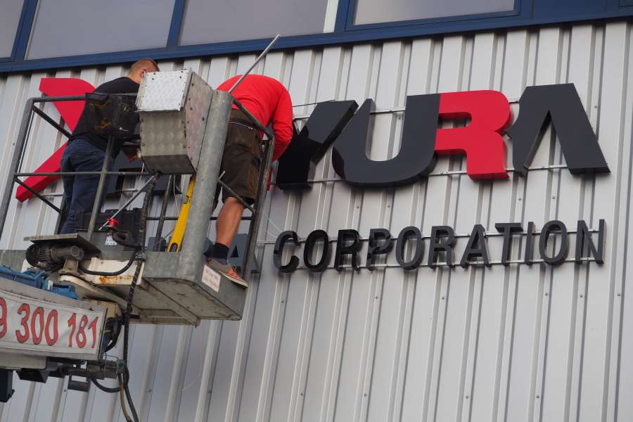 Litery przestrzenne plexi black&night Yura Wrocław