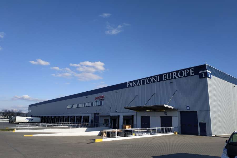 Litery przestrzenne - Panattoni Europe Nowa Wieś Wrocławska