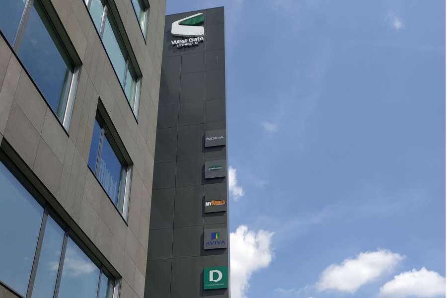 Oznakowanie budynków - kasetony z dibondu