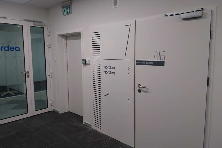 Galeria Everest - panele informacyjne - powierzchnie biurowe Nordea