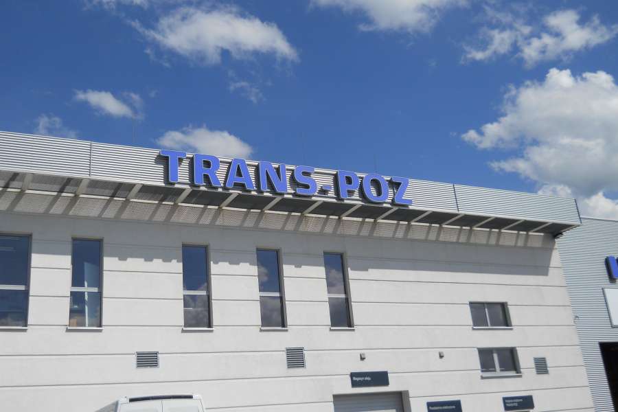 Galeria Everest - litery przestrzenne Trans-Poz