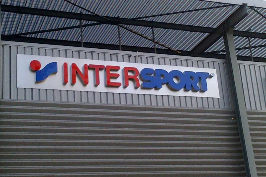 Galeria Everest - litery przestrzenne Intersport Borek Wrocław