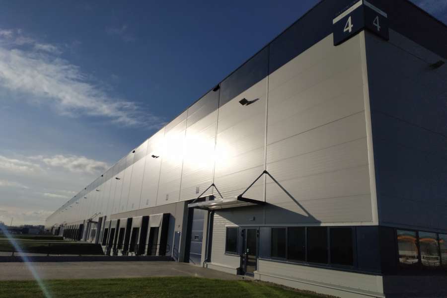 Galeria Everest - kaseton narożny Panattoni Europe Wrocław