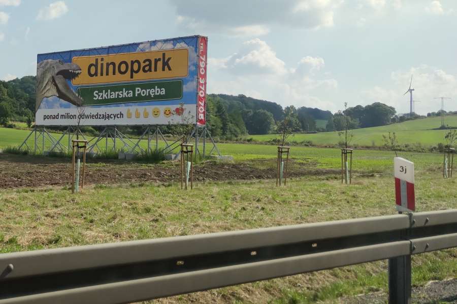 Powierzchnie reklamowe - DK5 Bolków>Jelenia Góra Dinopark2