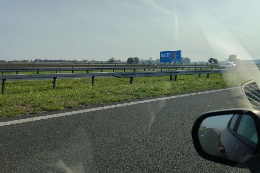 Powierzchnie reklamowe - S5 Żmigród>Wrocław_Insert4