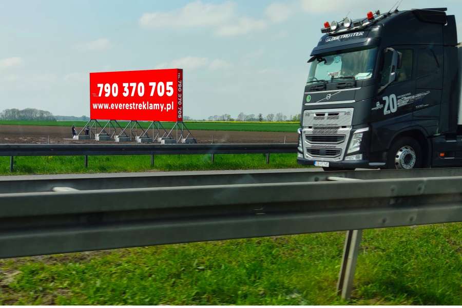 Powierzchnie reklamowe - A4 Piskorzów, kierunek Wrocław