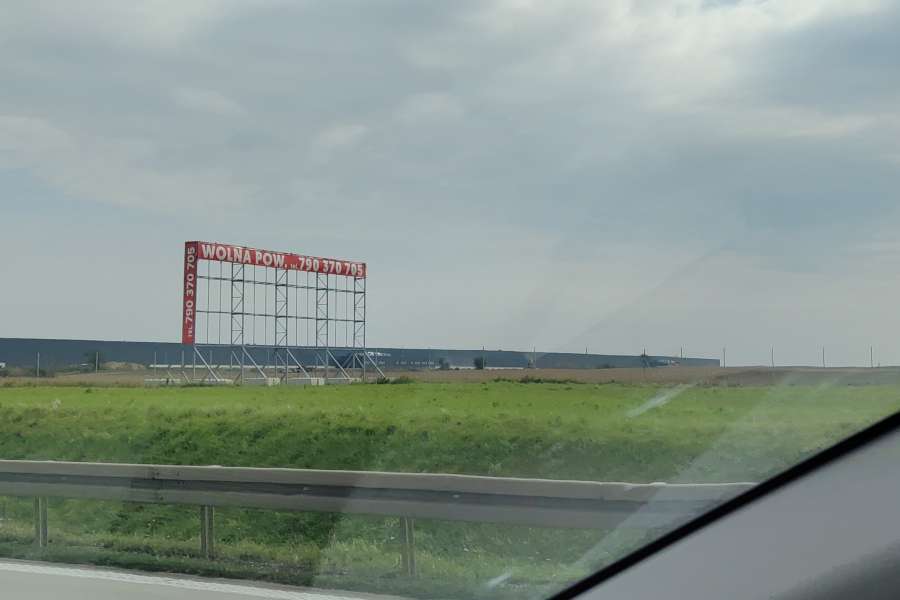 Powierzchnie reklamowe - A4 Kąty Wrocławskie, kierunek Wrocław, reklama 1