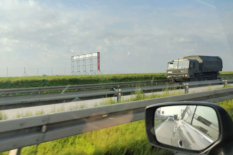 Powierzchnie reklamowe - A4 Kąty Wrocławskie, kierunek Legnica, reklama 1